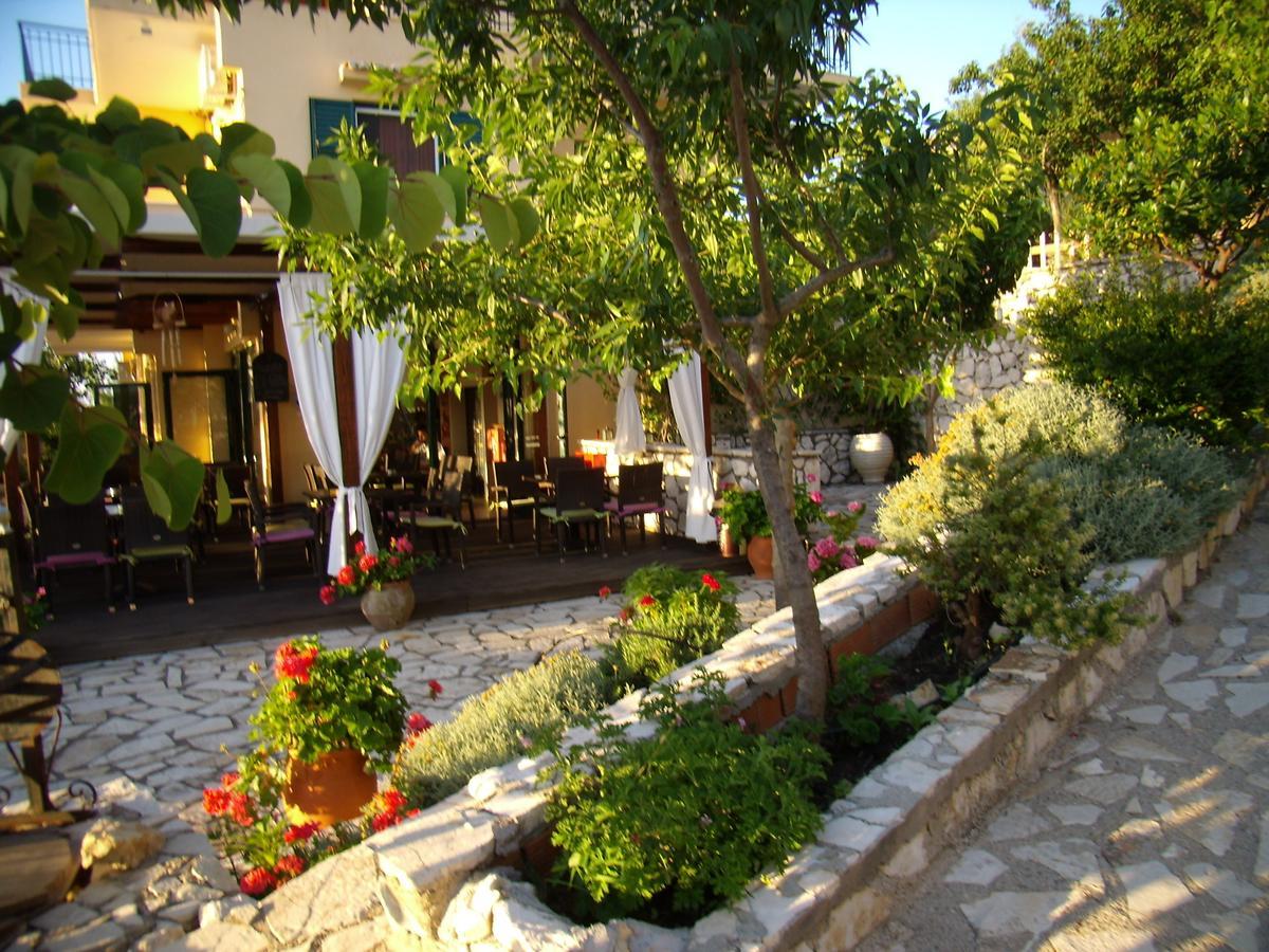 Zephyros Rooms And Apartments Drymon Zewnętrze zdjęcie